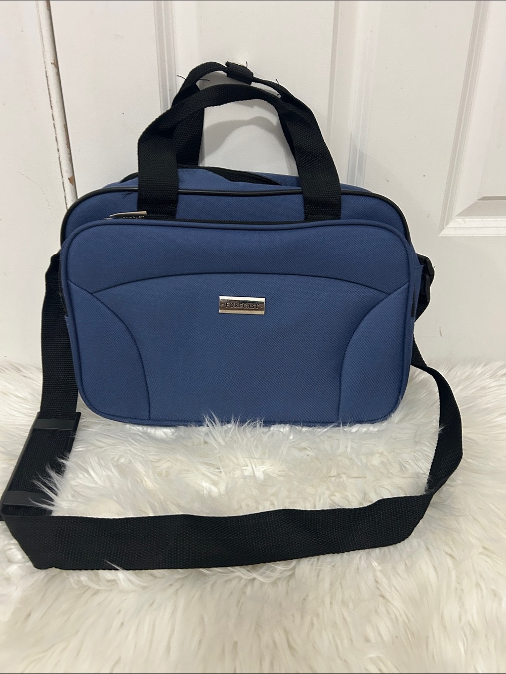 Forecast Blue Men's Travel / Tote Shoulder Bag 14 x 10 1/2”